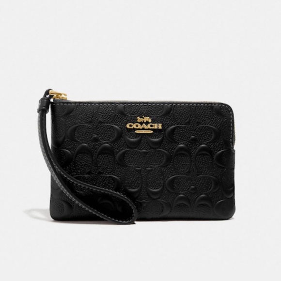 Coach Handbags - Coach Black & Gold Corner Zip Wristlet In Signature Leather New With Tag